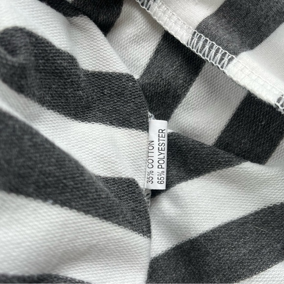 Merry Fun Women's Elbow Patch Long Sleeve Gray White Striped Open Front Cardigan - Picture 5 of 7